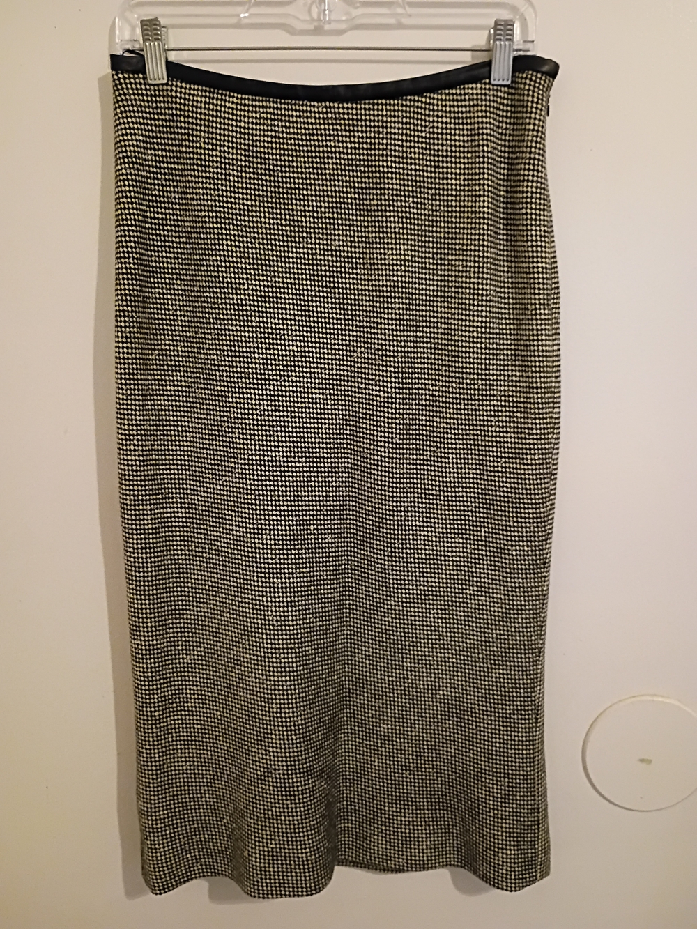 Brooks Brothers Black and Cream Tweed Midi Pencil Skirt Sz 8